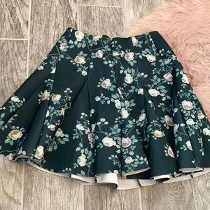 LC Lauren Conrad Runway Skirt